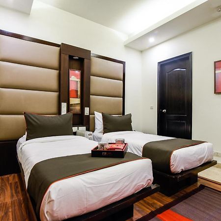 Hotel O Venkata Sai Sadan Mathrusree Nagar Kondapur  Eksteriør billede